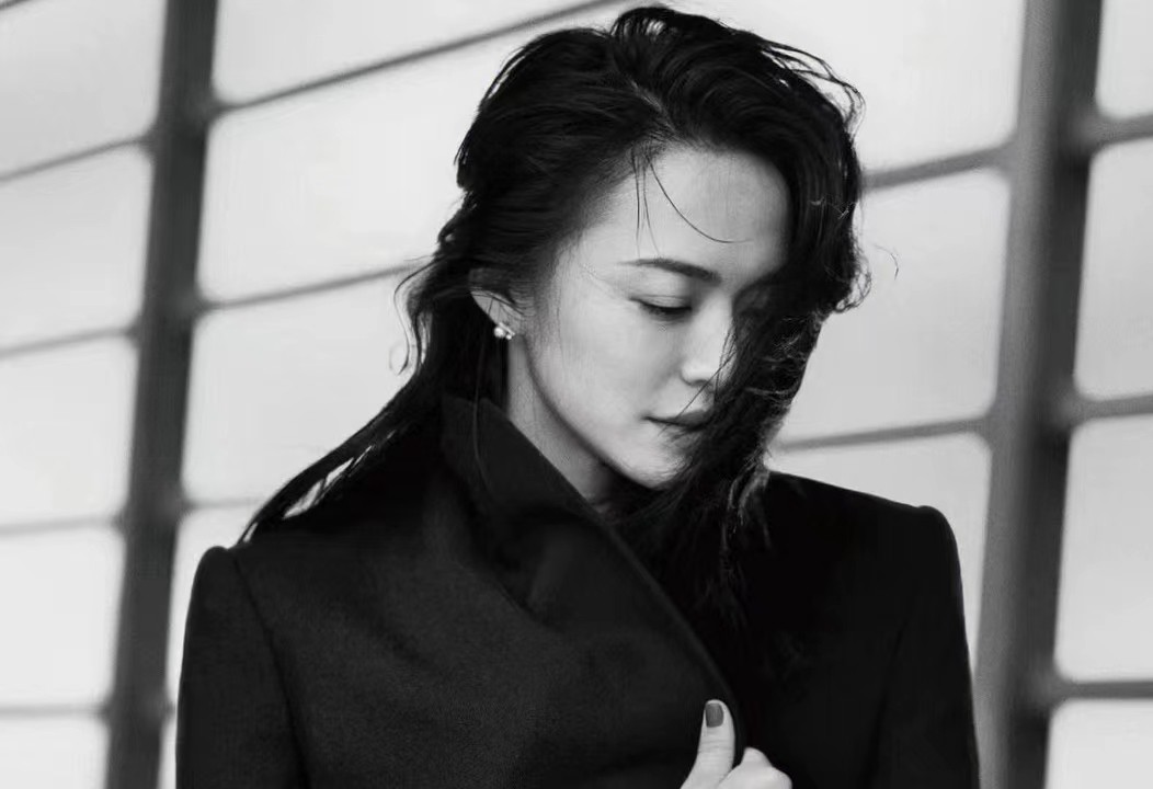 娱乐圈10名非科班出身的女演员,盘点娱乐圈后台最硬的8位女演员