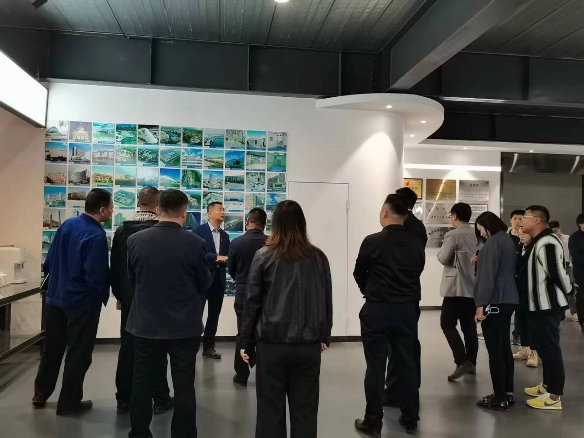 天津市津南区建筑工程商会走访活动第七期----走进中发控股集团