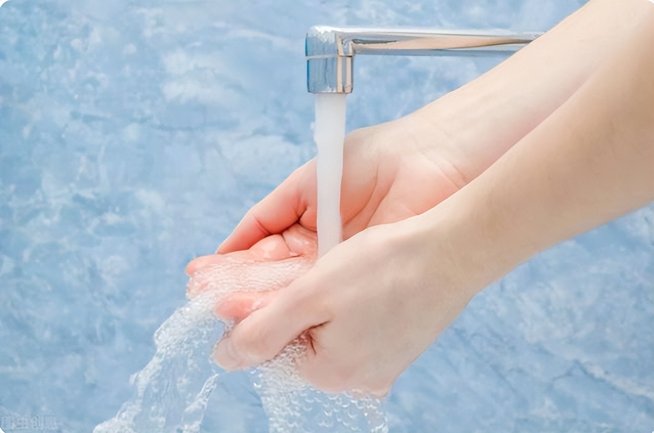 你有“洗肛门”的习惯吗？这样做对身体有哪些影响？早了解早受益