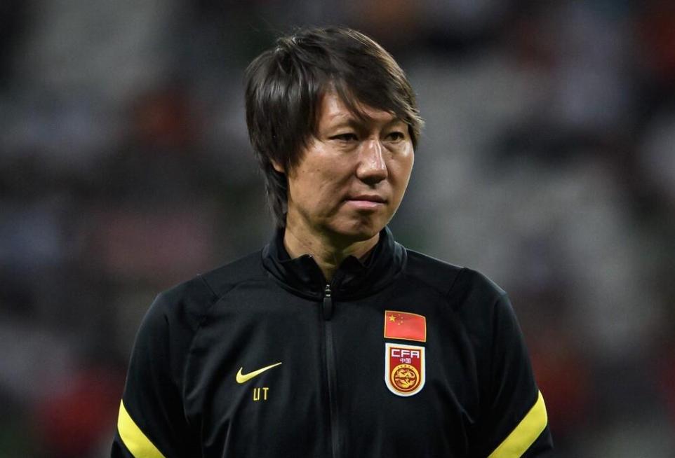 陈戌源自曝困难、压力大！为国足操碎了心，甚至为此患上了抑郁症