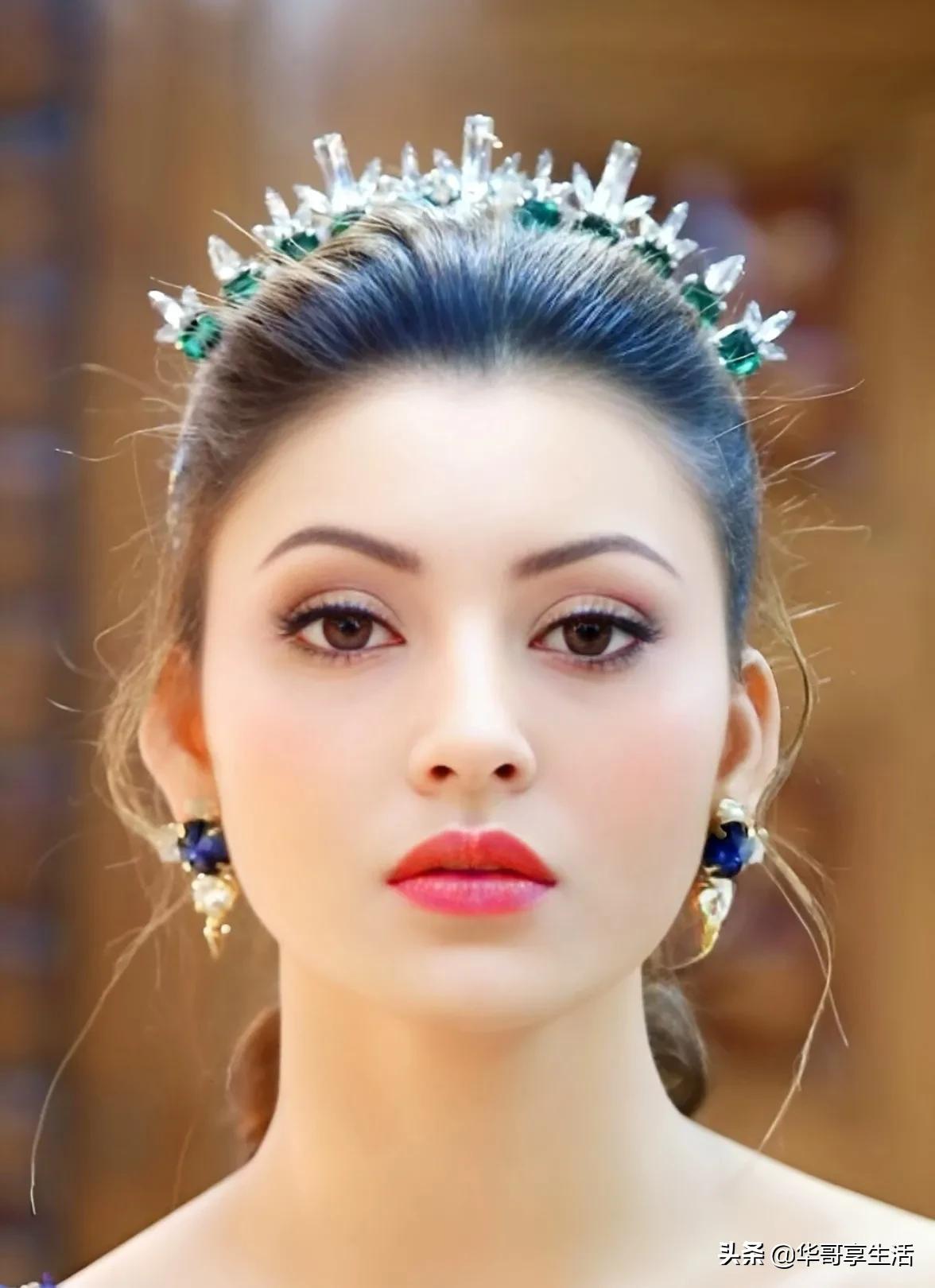 玉尔娃希拉吾塔拉原视频,印度宝莱坞模特