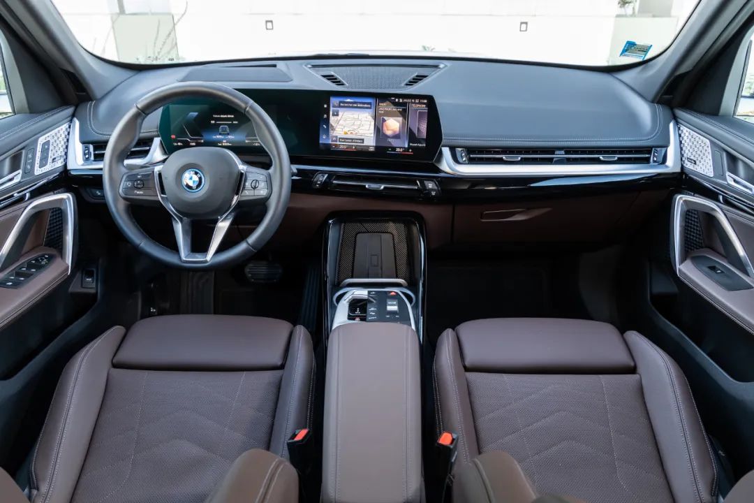 拉古纳湖蓝宝马m3,新爆款体验宝马ix1