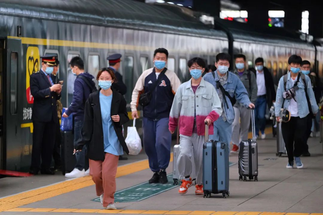 买火车票的流程详解,买火车票都有什么注意事项