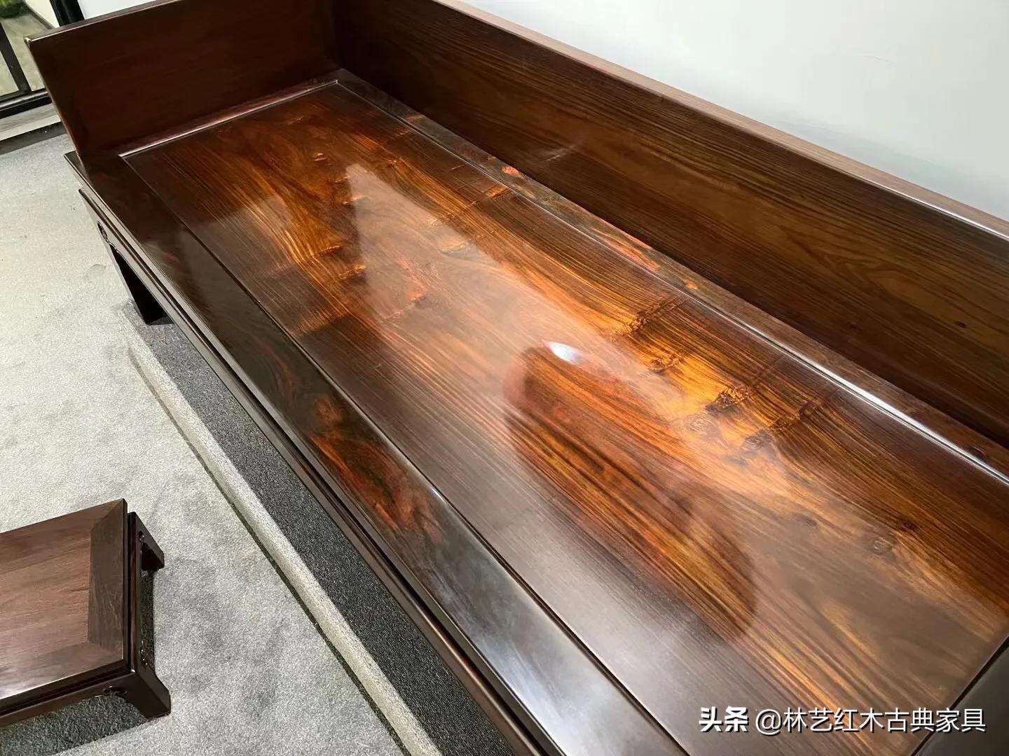 酸枝明式三围独板罗汉床,老挝大红酸枝罗汉床价格