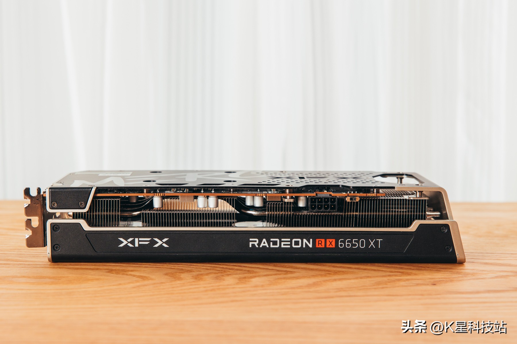 鍗庣x670e涓绘澘涓婁粈涔坈pu,鍗庣strixz690-e瑁呮満瑙嗛