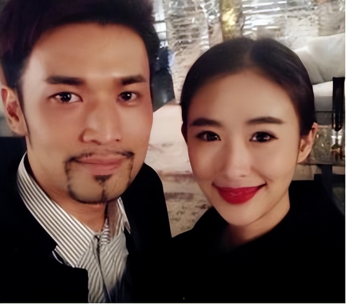 车模翟凌最美风采大集合,翟凌曾是第一车模