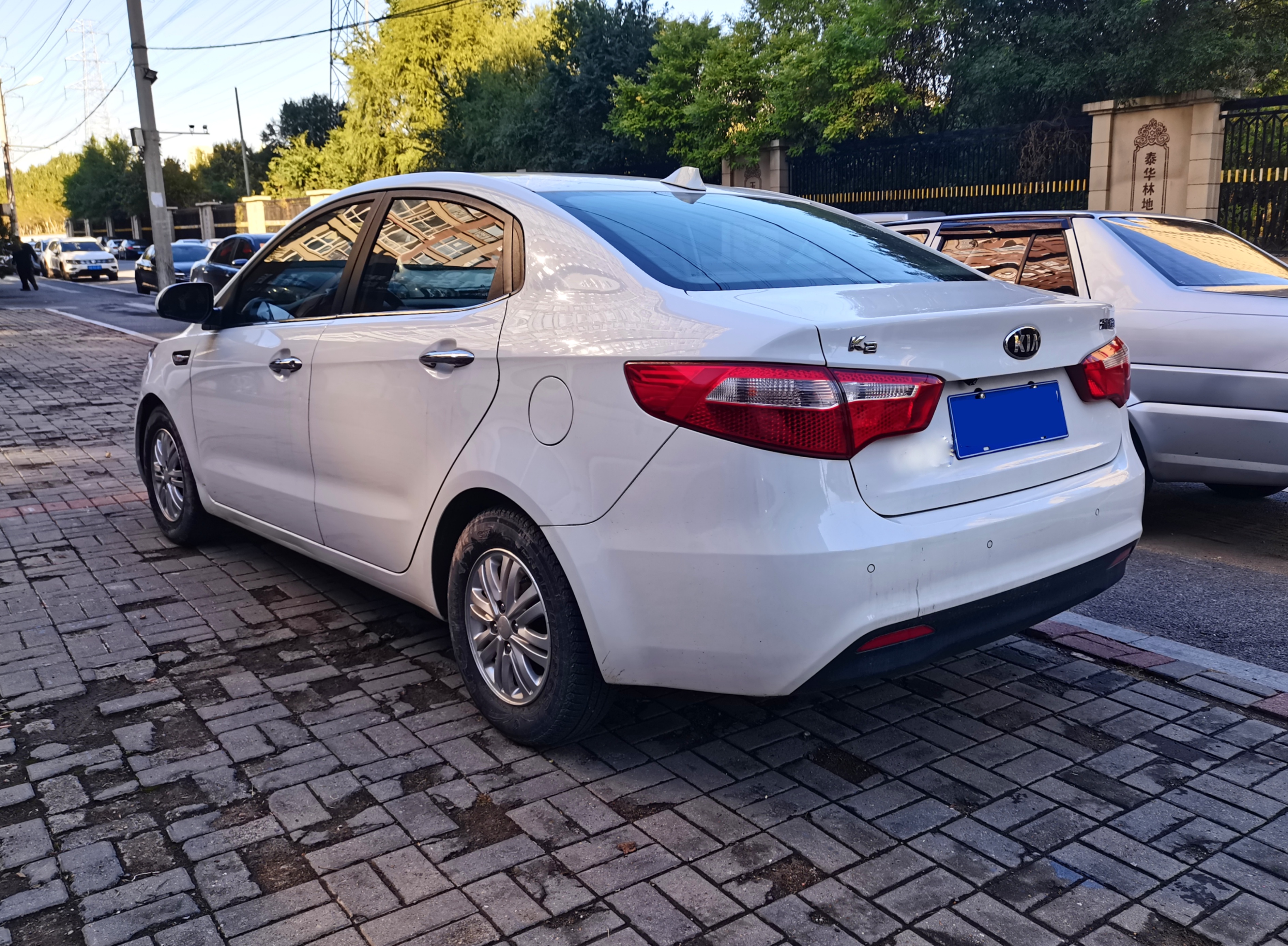 12年起亚k2二手值得购买吗,2013年起亚k2二手多少钱