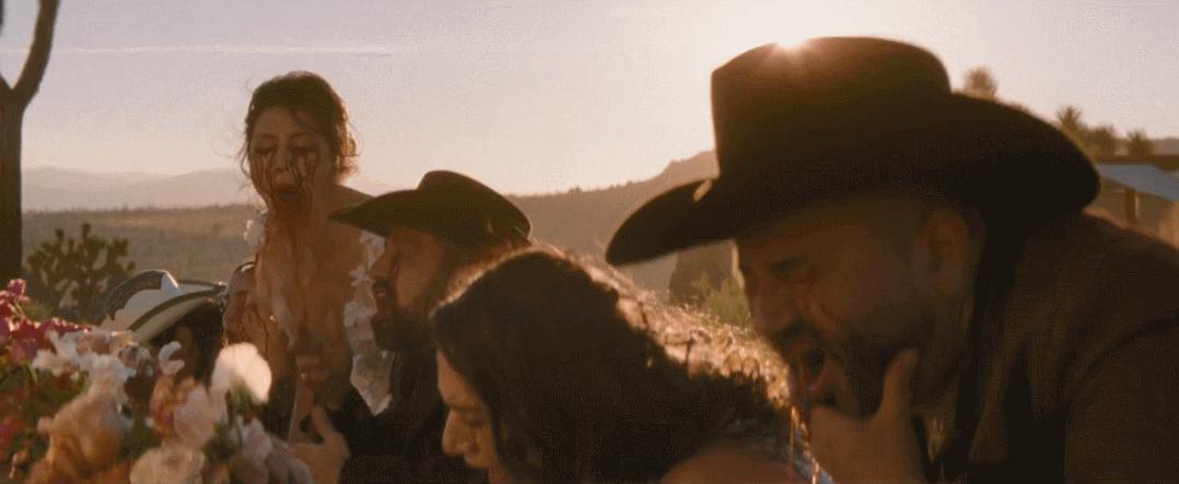 这R级片真过瘾.....