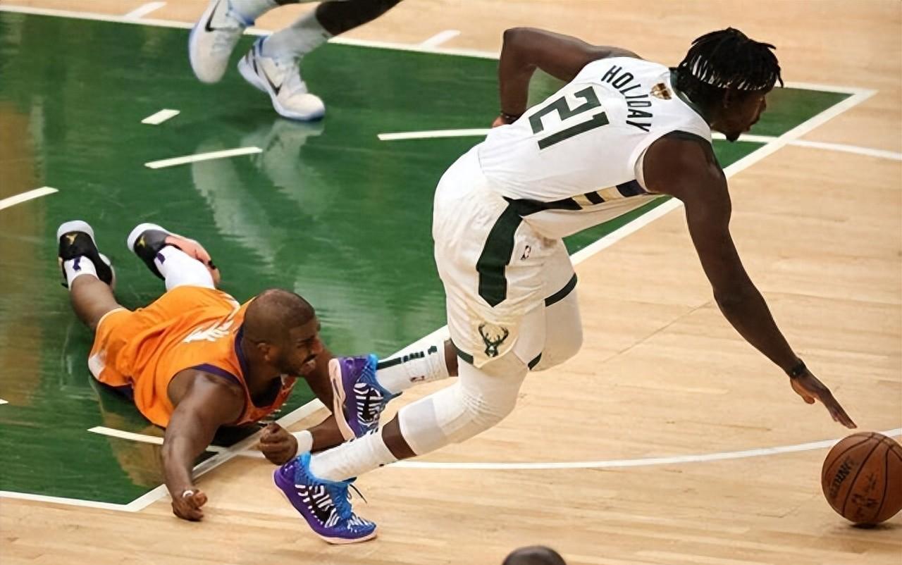 鏖战7场创下1-3大逆转的历史纪录,近十年总决赛大比分