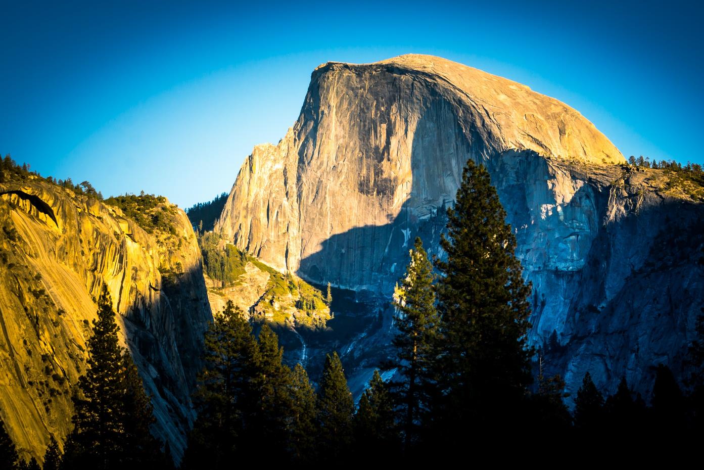 让女人“怦然心动”的3个技巧，坏男人都在用