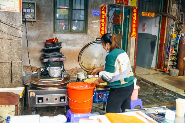 厦门最值得吃的海鲜市场是哪里,厦门八市烟火味大排档