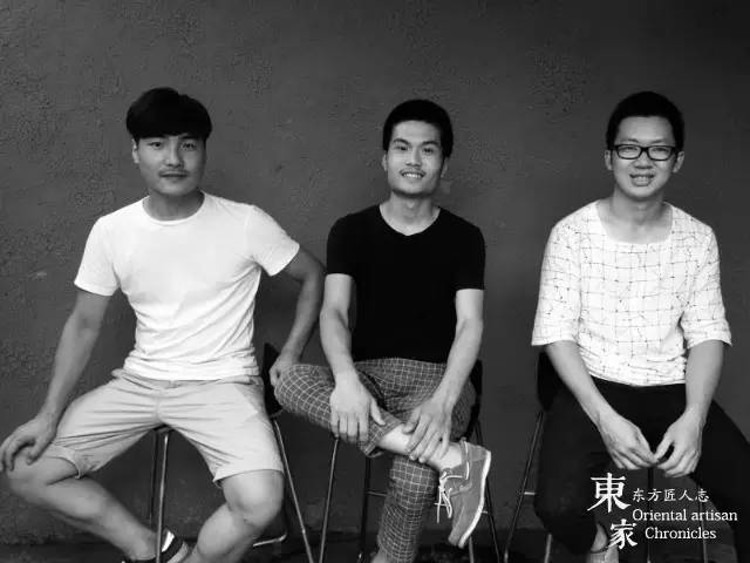 茶盘很小，但能装下天地万物