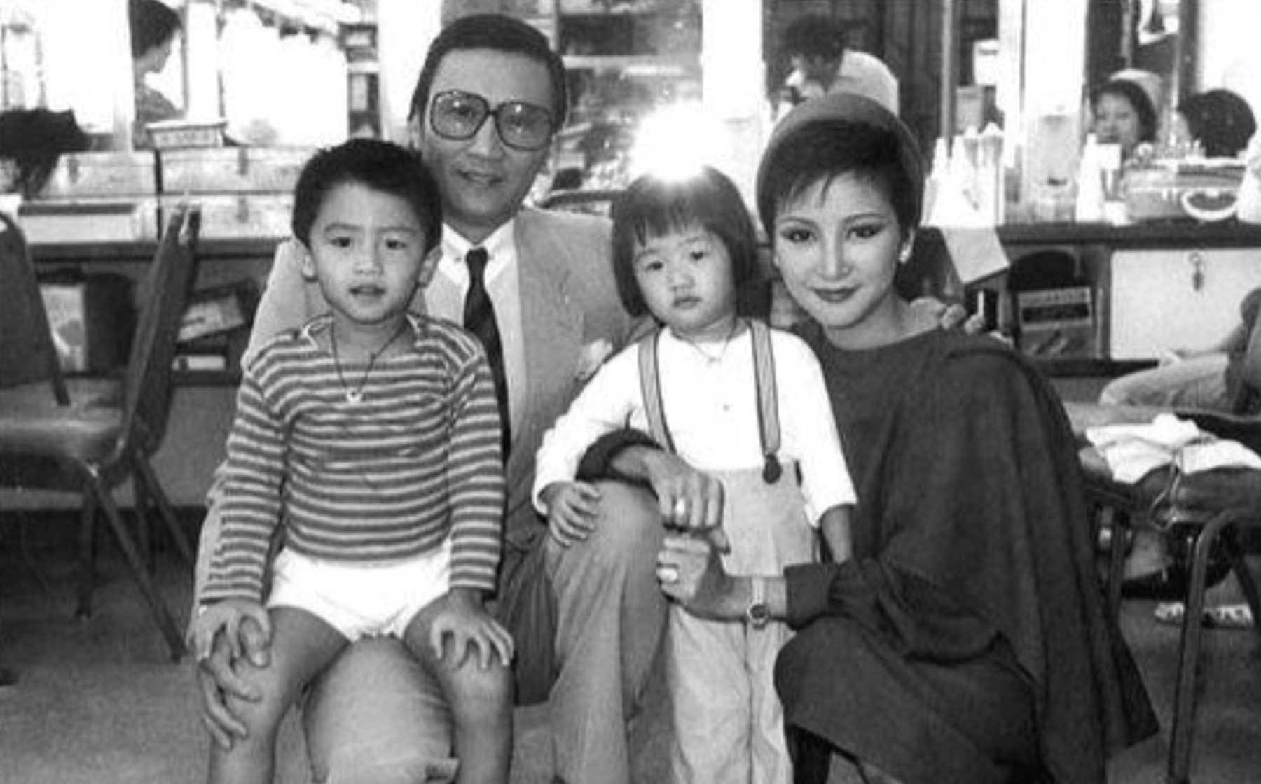 谢霆锋有多暖心,谢霆锋到底爱不爱张柏芝