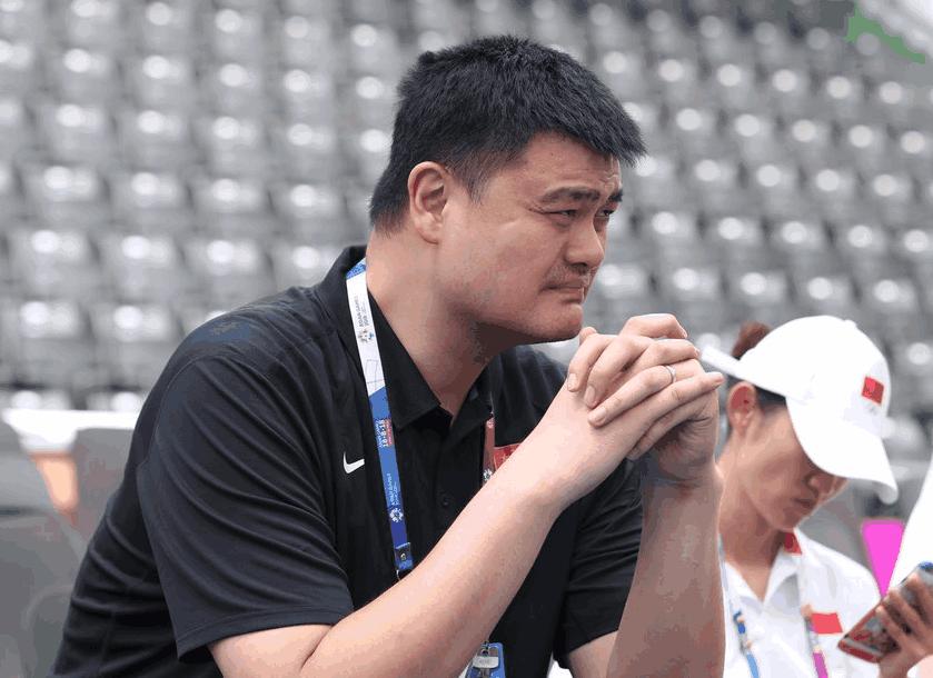 篮协回应争议判罚,篮协的处罚声明是谁宣读的