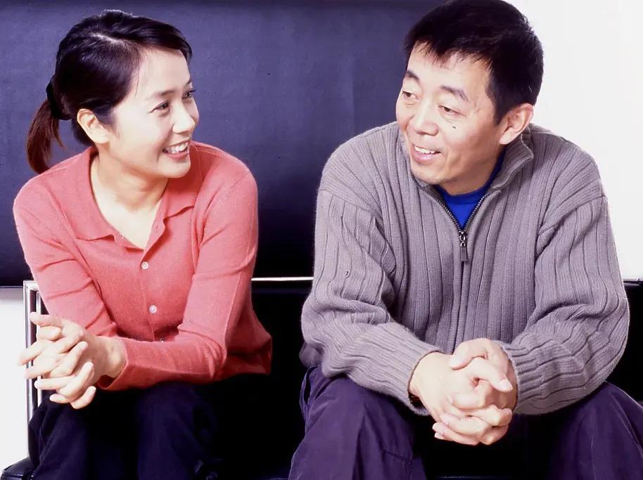 卓伟最近公布的消息,卓伟现在还在爆料吗