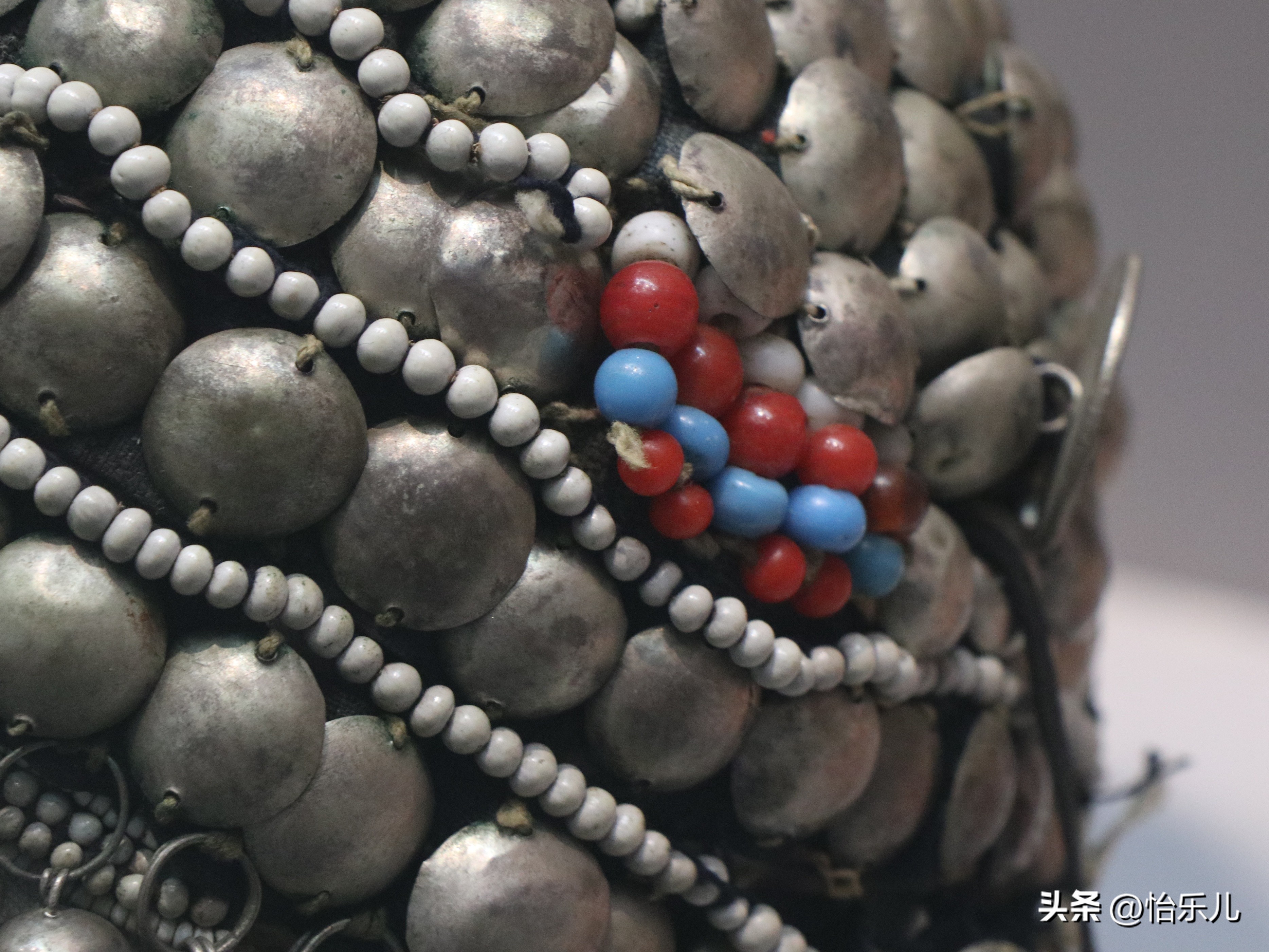 云南最著名的银饰,云南银饰元素