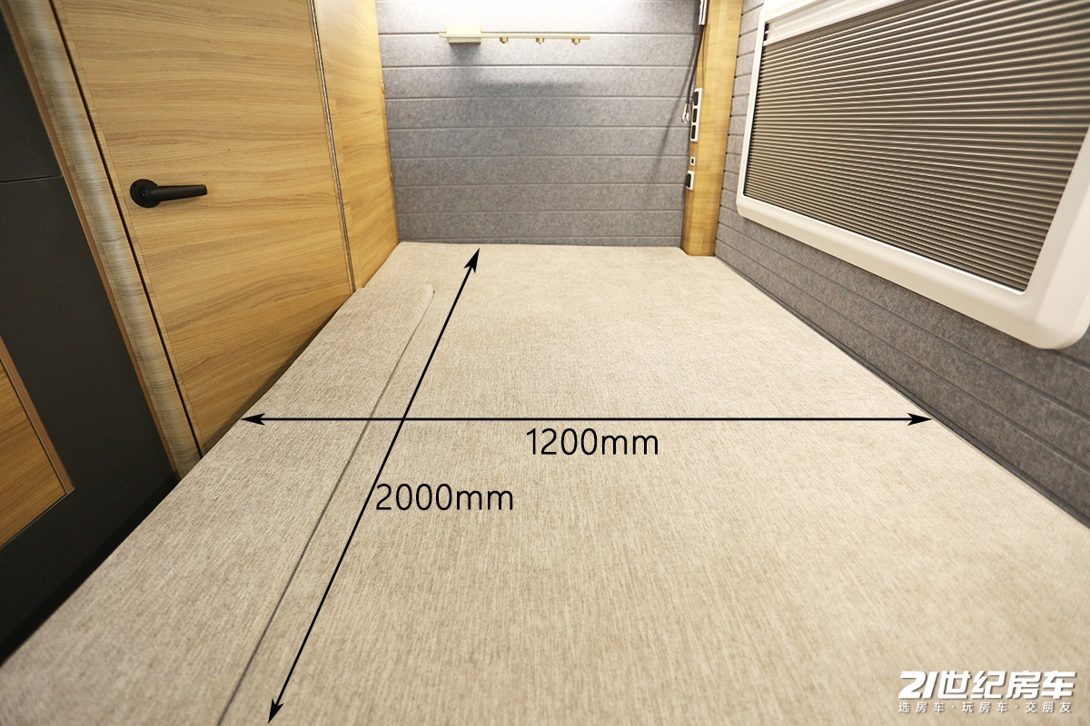 戴德房车urv2023款高配版,戴德云游C型大额头房车