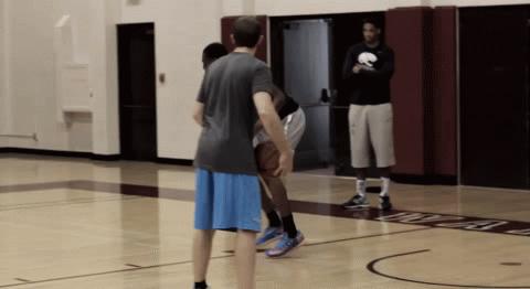 威金斯横空出世,威金斯之前悲惨遭遇