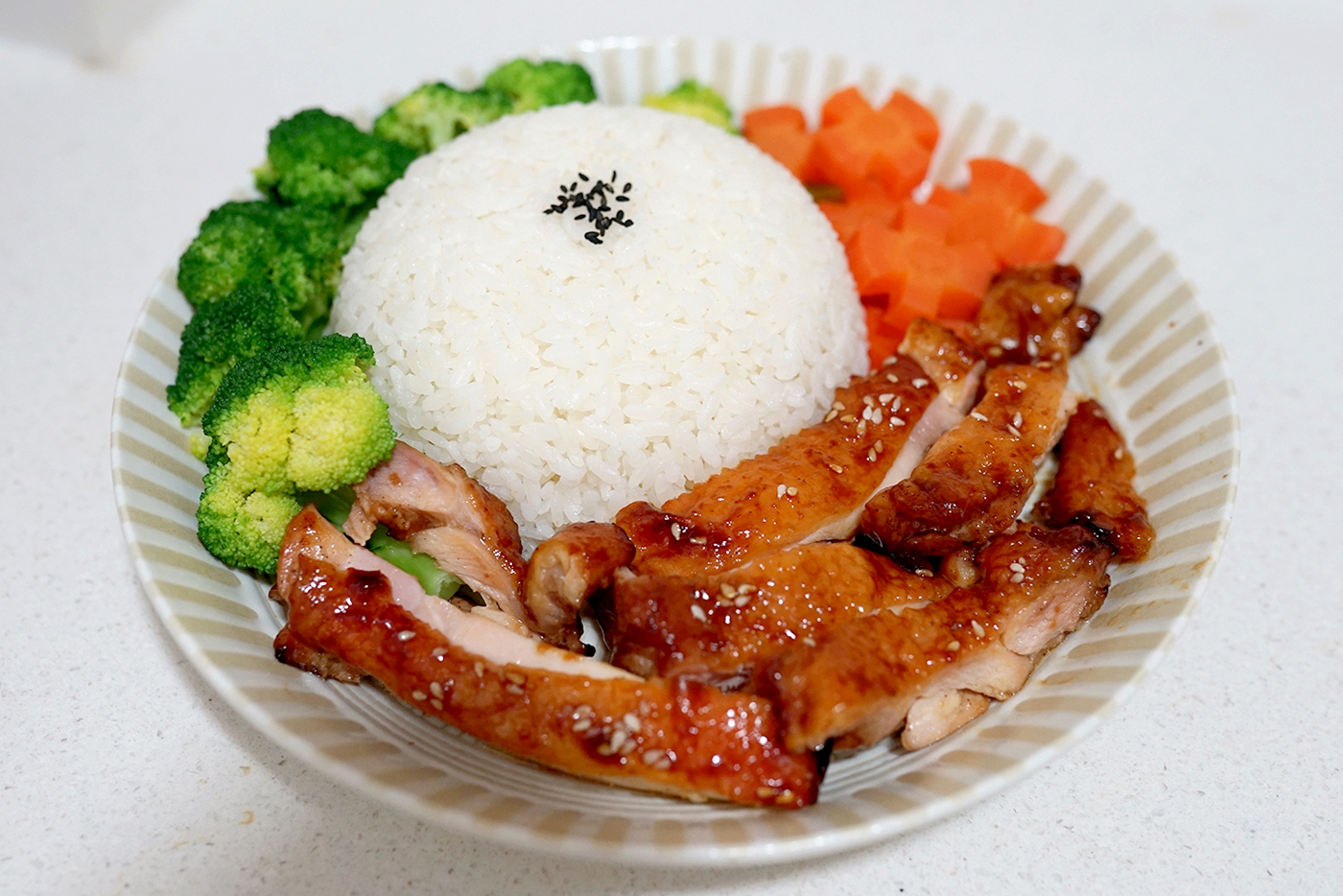 电饭煲对比测评,电饭煲和高压锅推荐