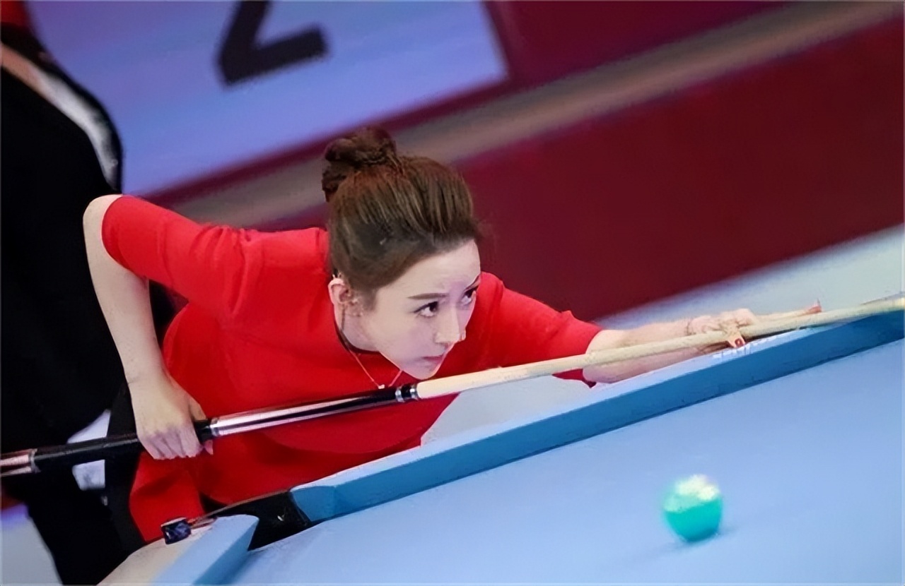 九球天后潘晓婷的年龄,潘晓婷8亿身价