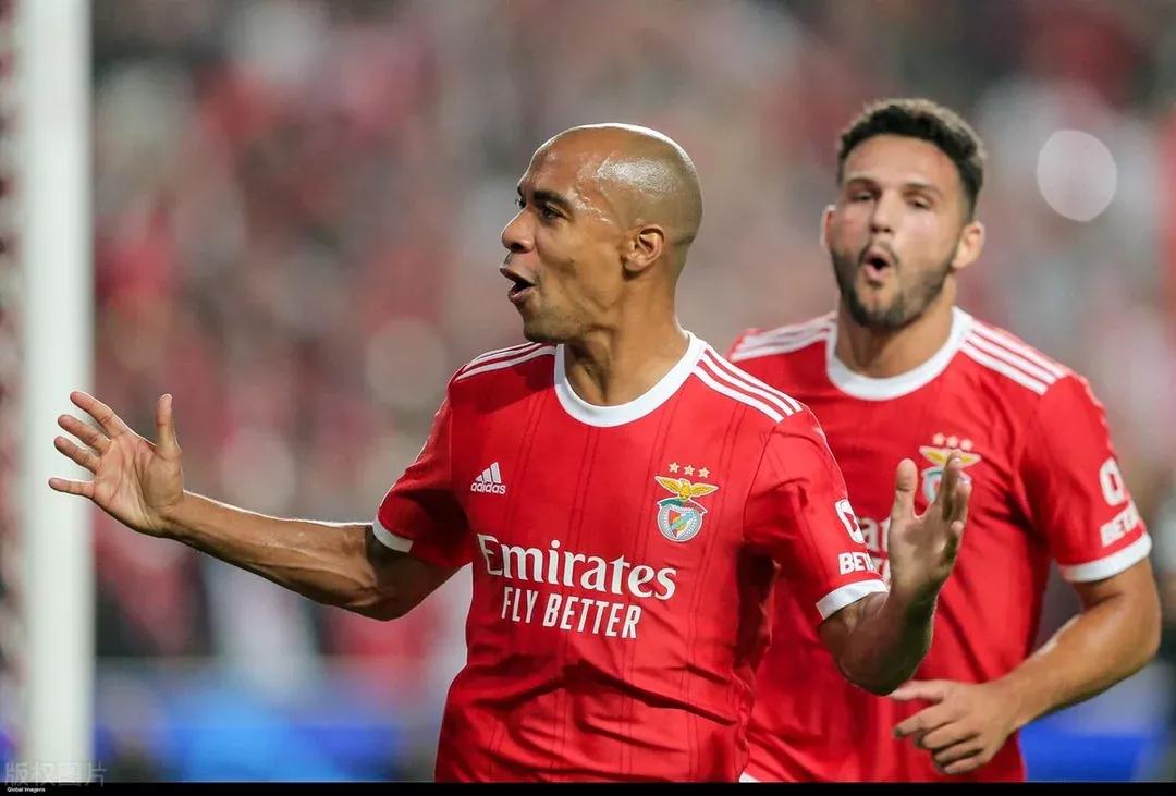 欧冠16强意甲几乎全军覆没,欧冠尤文11打10被淘汰