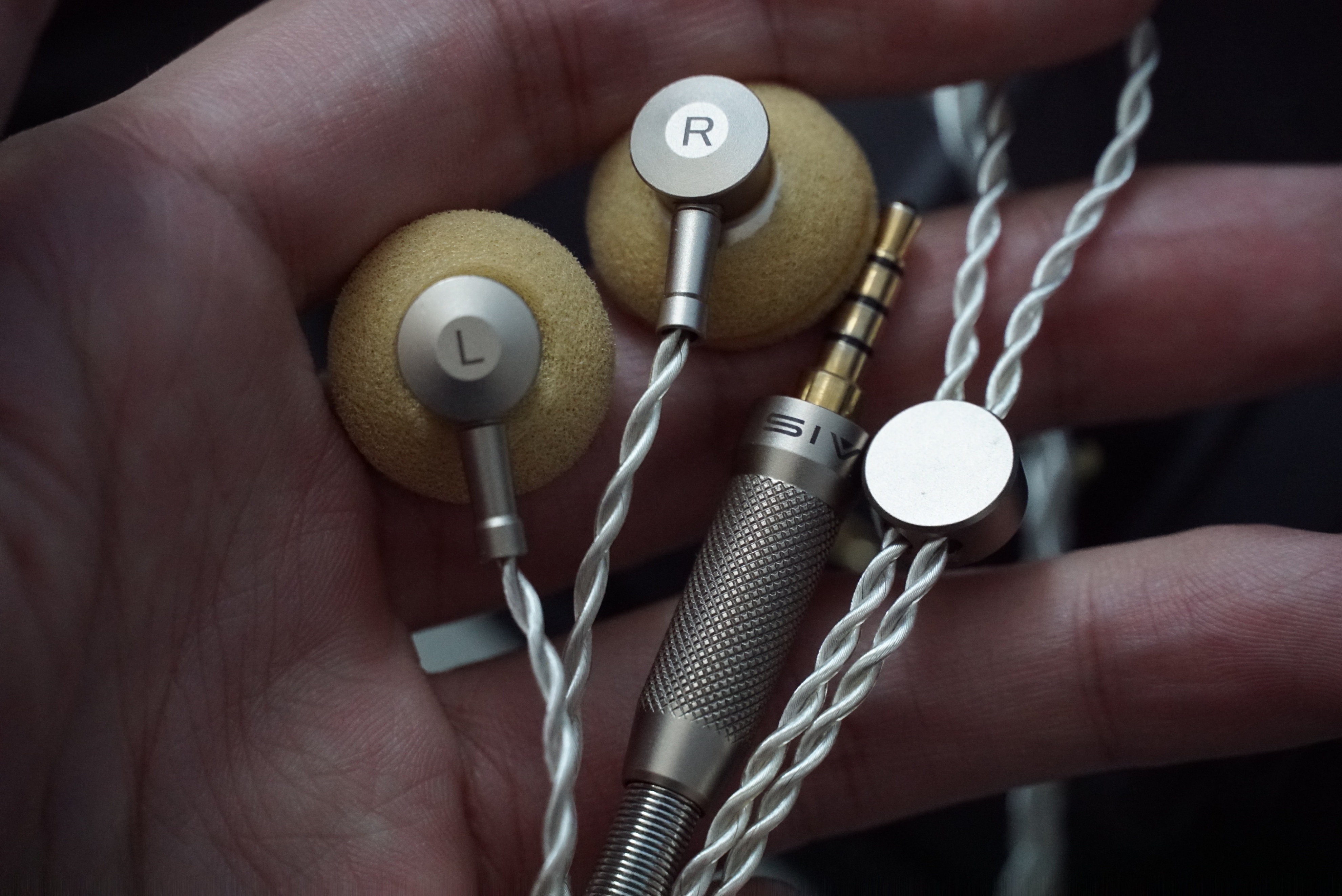 这一次让我们告别TWS，50到2万元，2023半年度高音质有线耳机图鉴