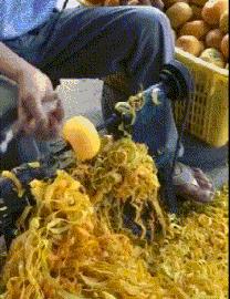 坐高铁遇到旁边老阿姨脱鞋,坐高铁遇到旁边阿姨脱鞋