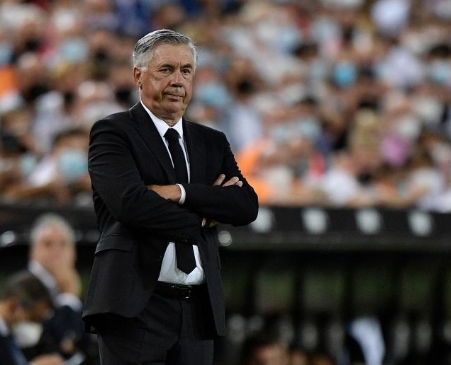 致敬C罗?维尼修斯国家德比禁区跳水,巴萨球员疯狂嘲讽