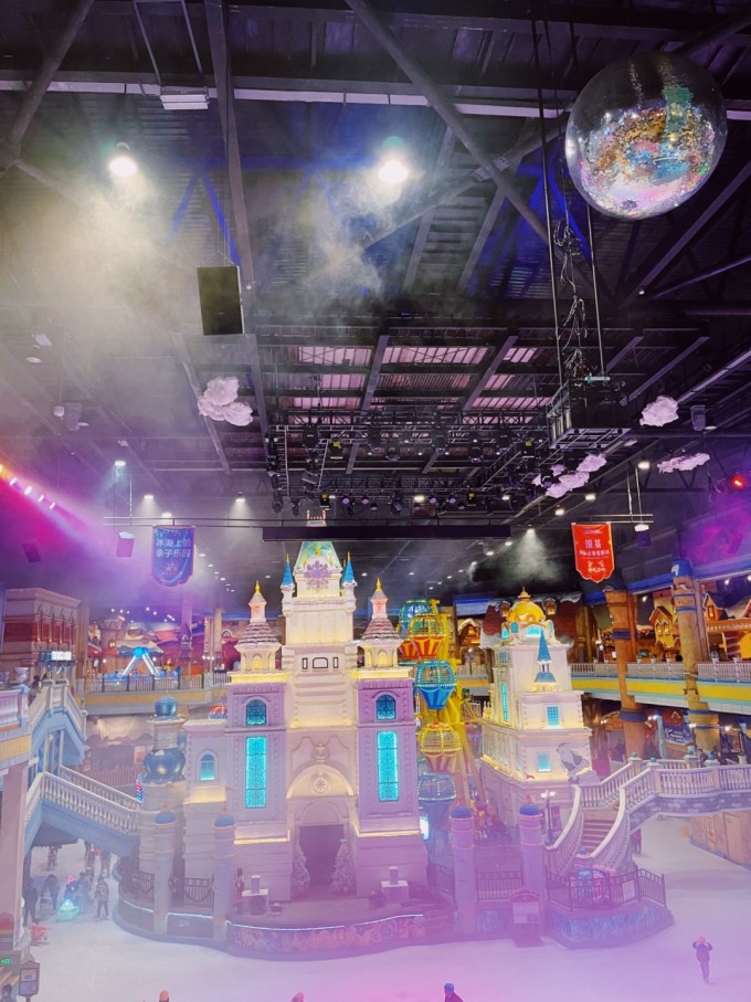 郑州游乐园方特欢乐世界,郑州冰雪大世界游乐园