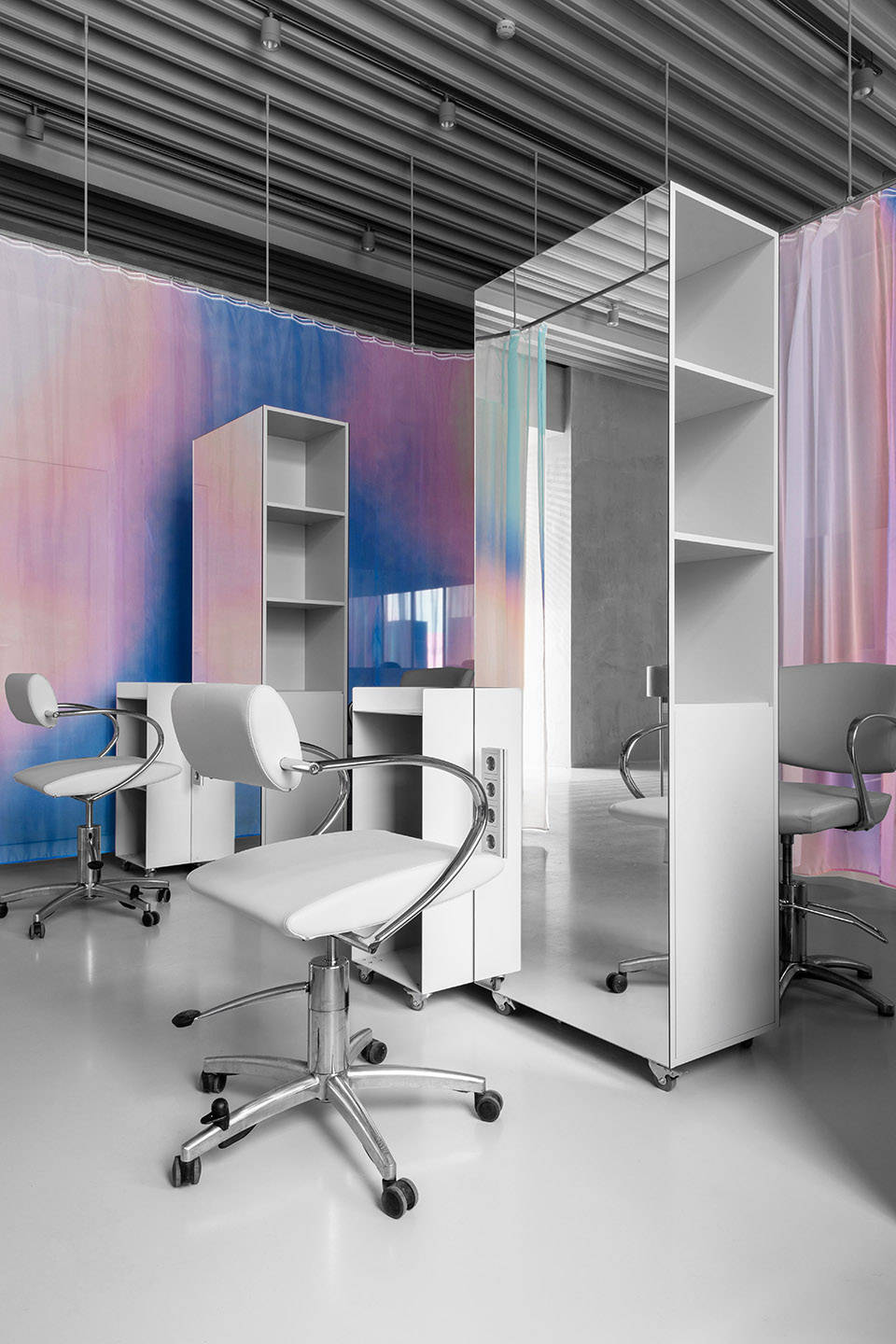 杭州美甲店设计装修公司推荐,广州美甲店装修设计哪家正规