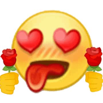 女玩家晒大量美照征婚，漂亮都被夸了上百楼，一个细节却望而生畏