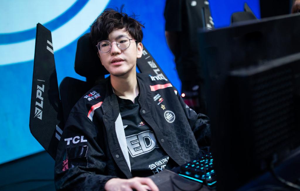 亚运会到底派谁去？对标韩国国家队选手，仅AD位有点难度？