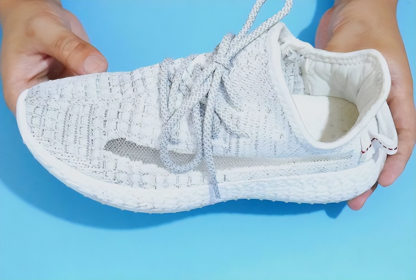 洗鞋机鸡肋吗,洗鞋机的优点和缺点