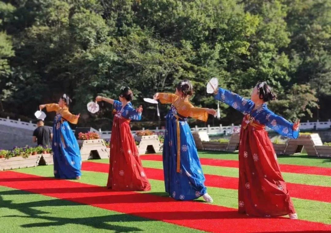 北京免费秋天打卡网红景点,北京冬季网红打卡必游之地