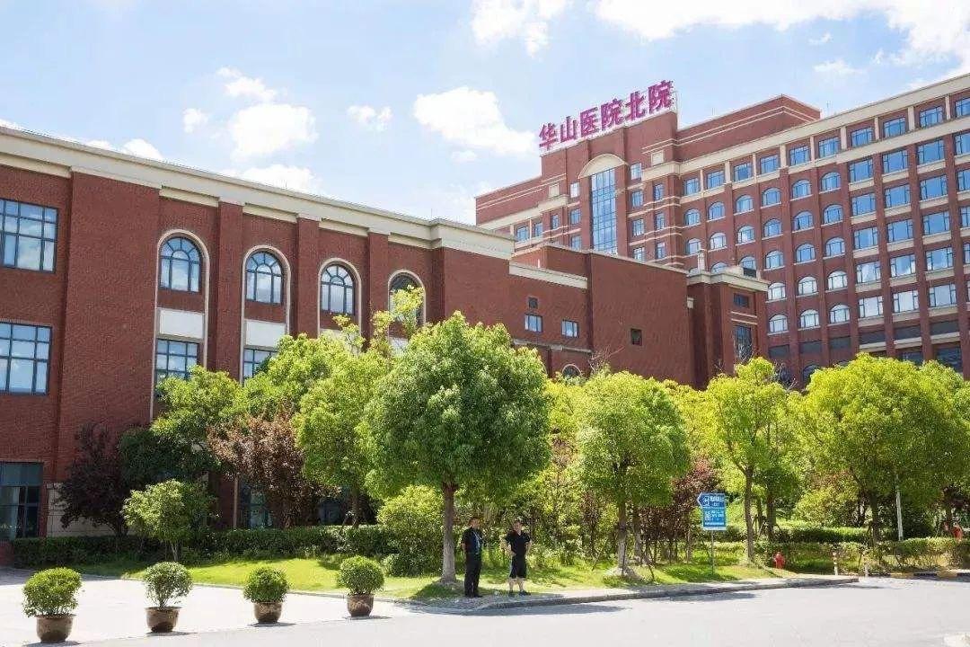 约4.68万,主城区7号线地铁盘中建熙江岳七批次已过会,认购在即