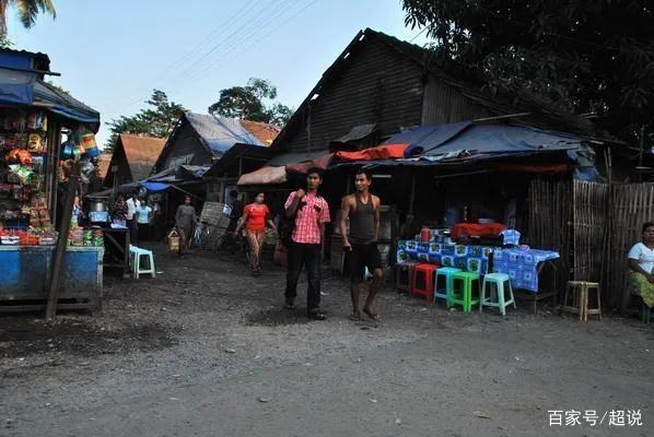悲惨的特色旅游产业，泰国人妖是如何形成的呢？