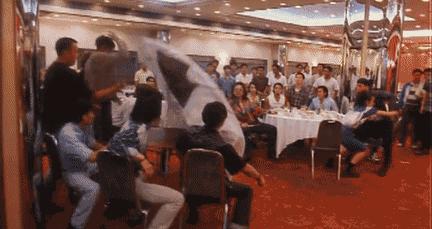 30天内卸载TikTok，美国又双叒叕掀桌了,╯‵□′╯︵┻━┻