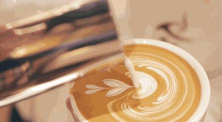 咖啡店常用的拿铁牛奶 (咖啡店用什么牛奶比较好)