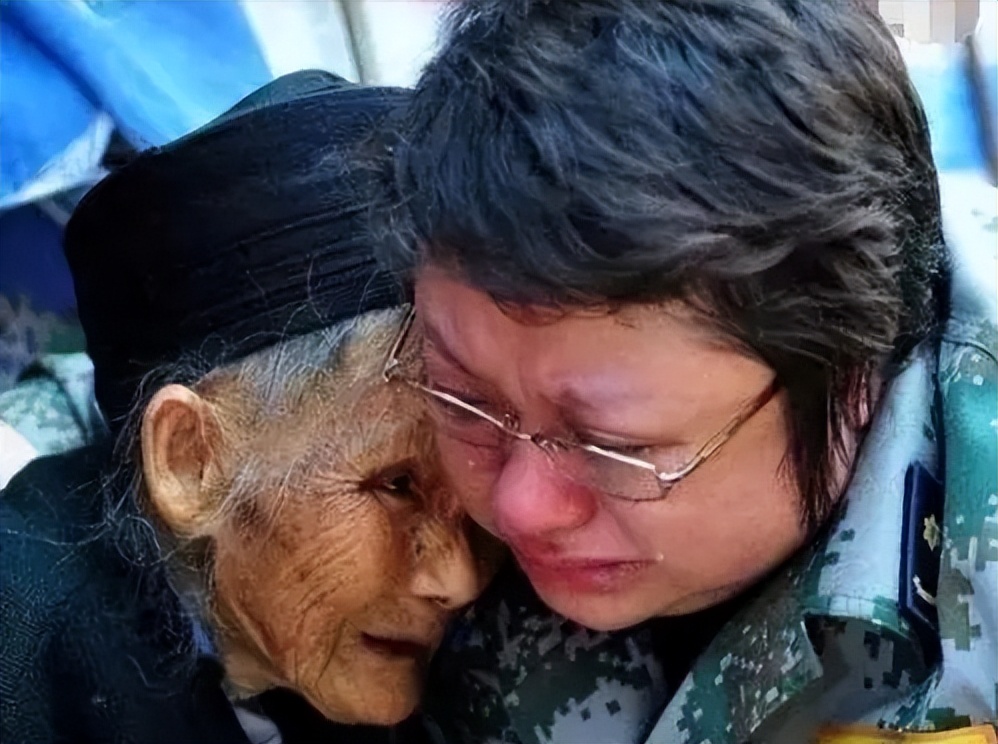 韩红公开回应被举报事件,韩红再被质疑事件