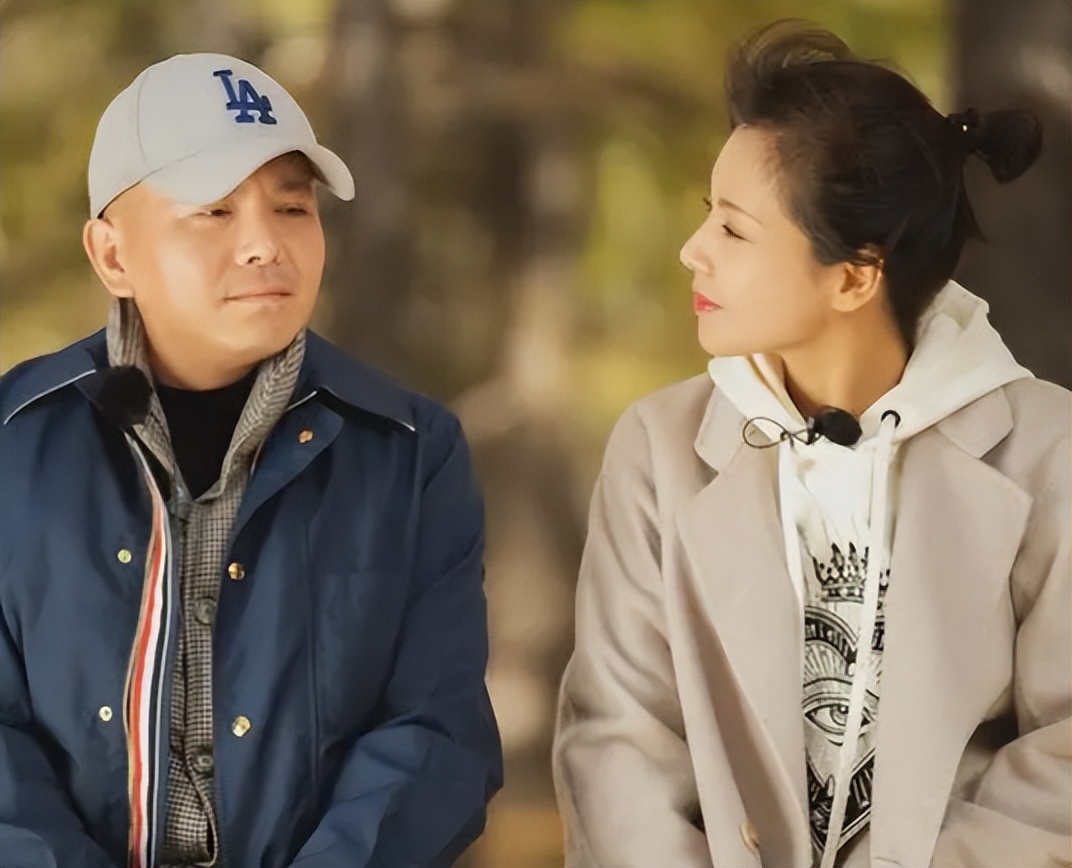 被“贤妻”*绑捆**的人生：刘涛曾经有多风光，现在就有多失意