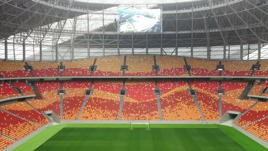 重庆渝中区免费足球场,重庆最好的足球场