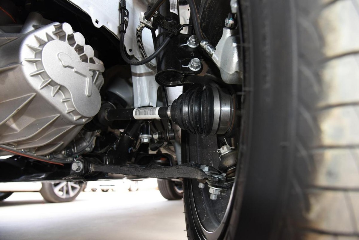 轴距2790mm,轴距271mm是多少