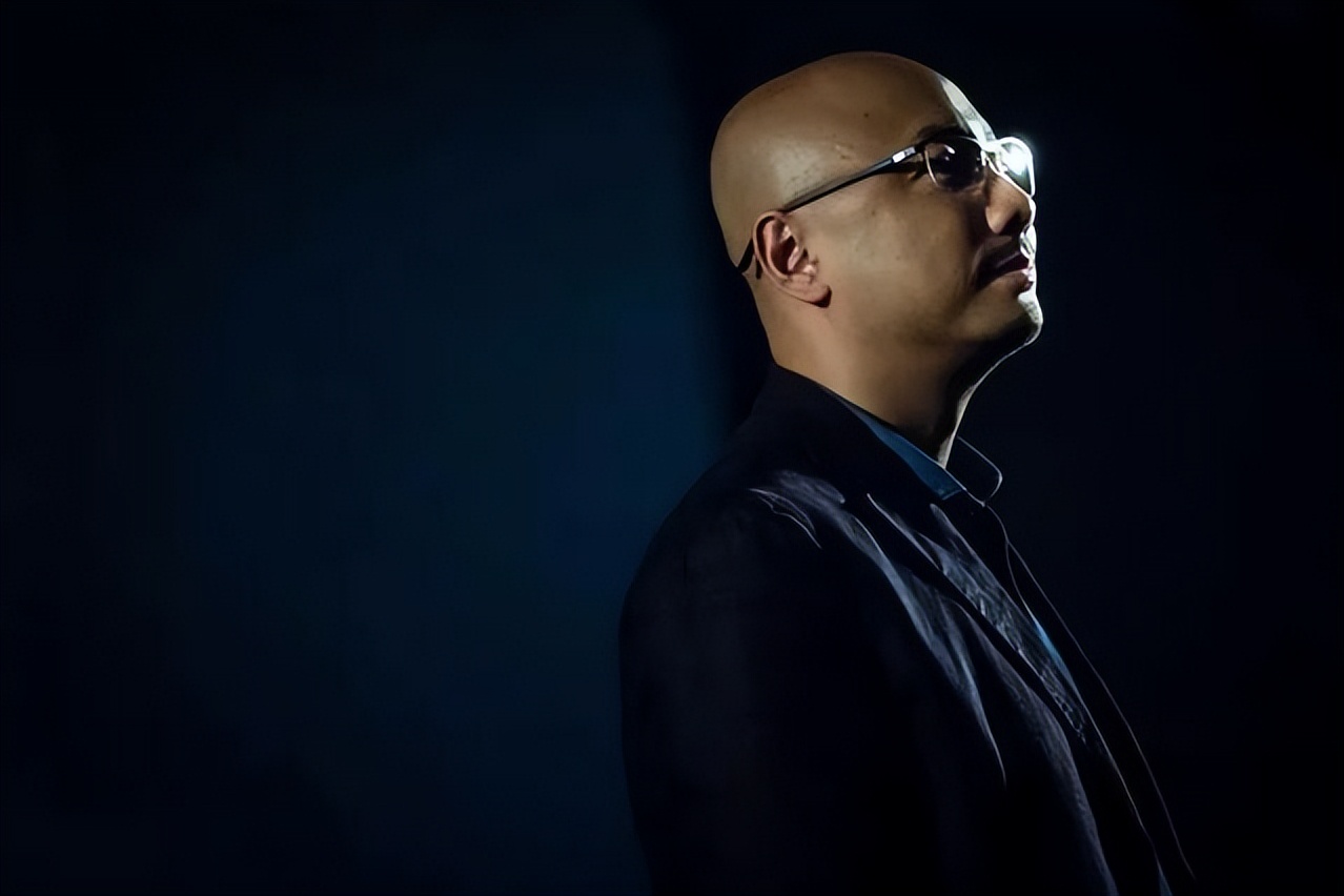 徐峥和张庭,张庭夫妇赚的钱