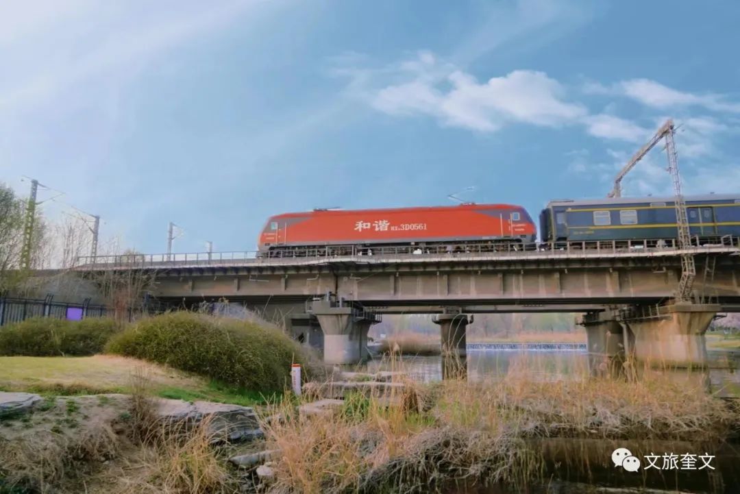 周末徒步免费景点攻略,此生必打卡的山跟徒步路线