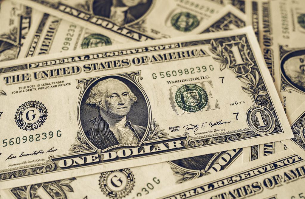 俄罗斯卢布与黄金强势挂钩,俄罗斯卢布和黄金挂钩