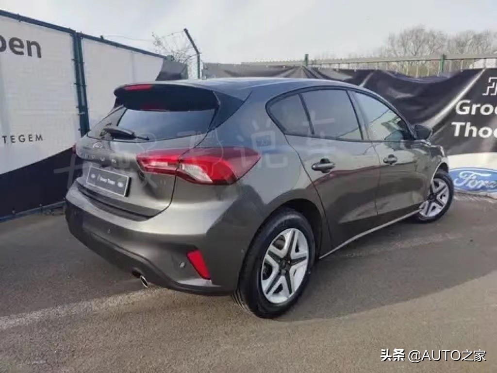 全新一代福克斯两厢报价,2020款福克斯两厢三缸