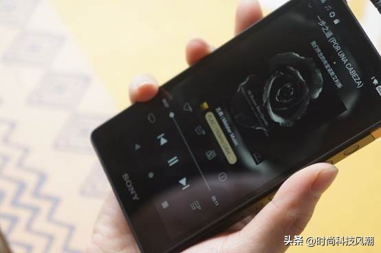 nw-a306索尼黑砖,索尼zx707和索尼黑砖二代对比