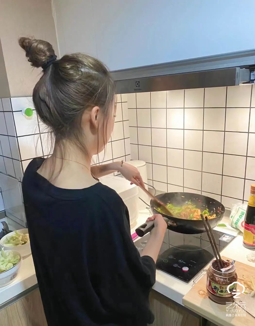 劳动教育在五育中的作用,内蒙古商贸学院劳动教育