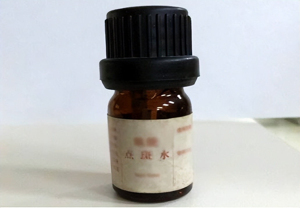 什么药水点痣不留疤痕,网上那些点痣药水真的假的