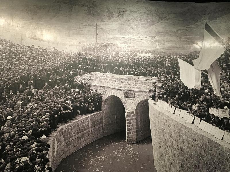 红旗渠的修建削平了1250个山头,红旗渠的修建削平了多少山头